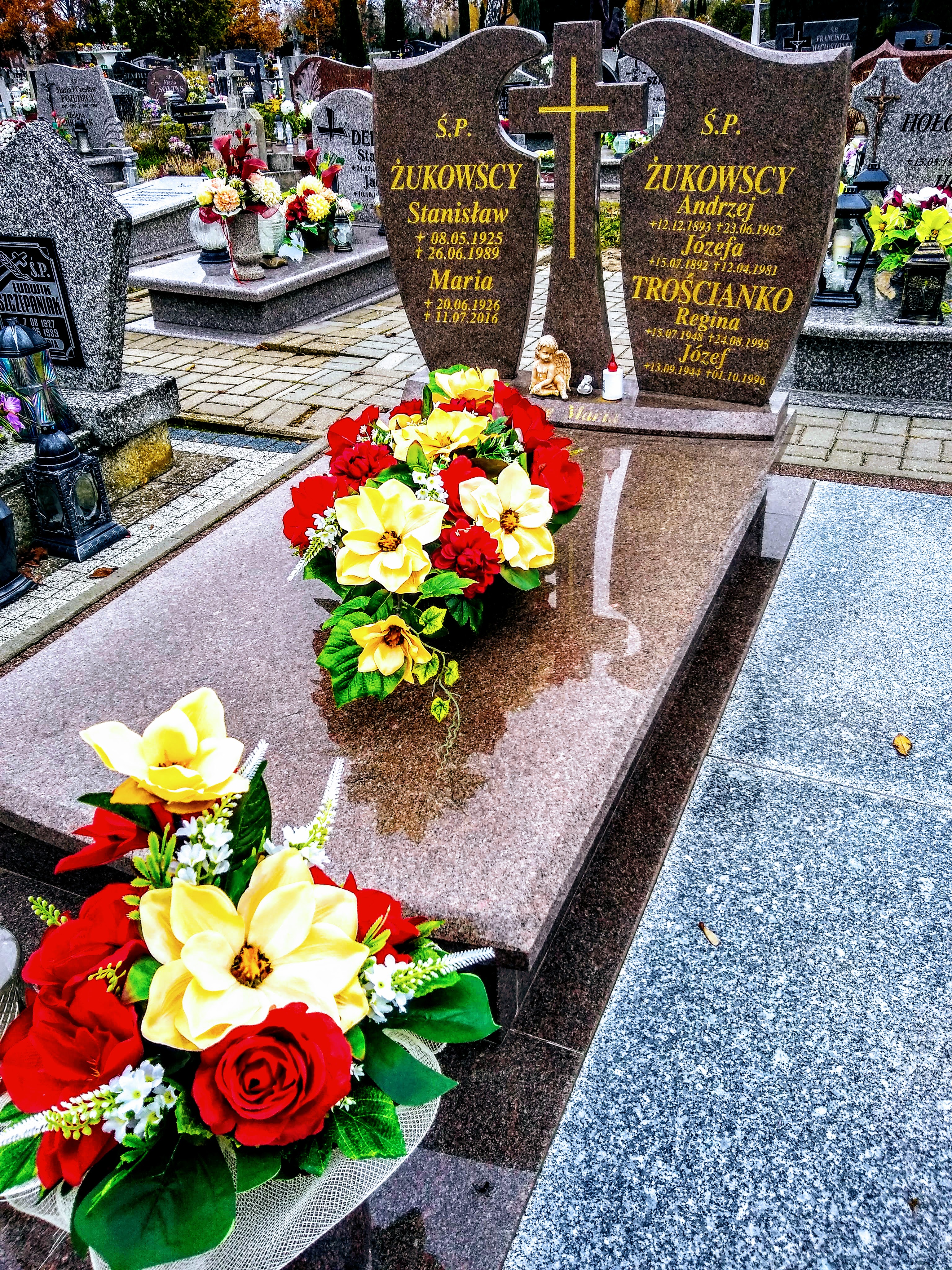 Andrzej Żukowski 1893 Krosno Odrzańskie - Grobonet - Wyszukiwarka osób pochowanych