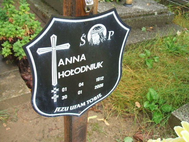 Anna Hołodniuk 1912 Krosno Odrzańskie - Grobonet - Wyszukiwarka osób pochowanych