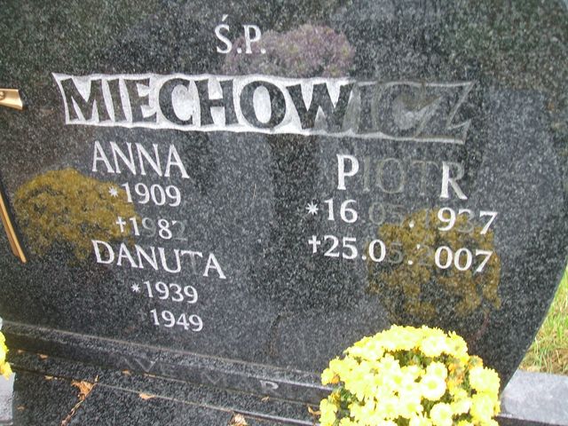 Piotr Miechowicz 1937 Krosno Odrzańskie - Grobonet - Wyszukiwarka osób pochowanych