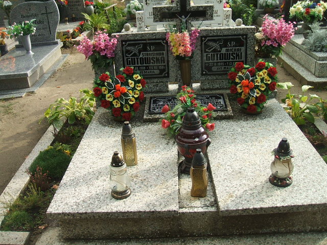 Grób Kazimierz Gutowski