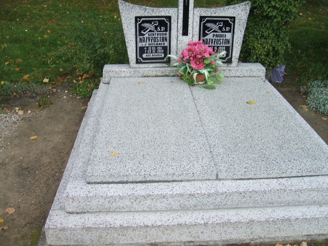 Grób Gertruda Krzyżostan