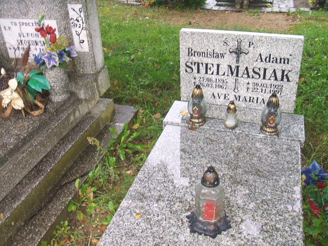Grób Adam Stelmasiak