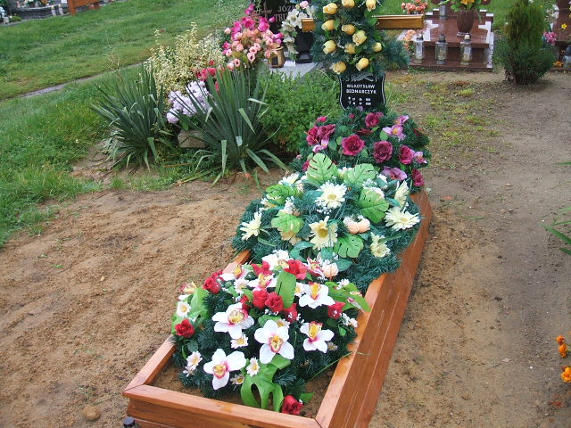 Grób Antonina Kijewska